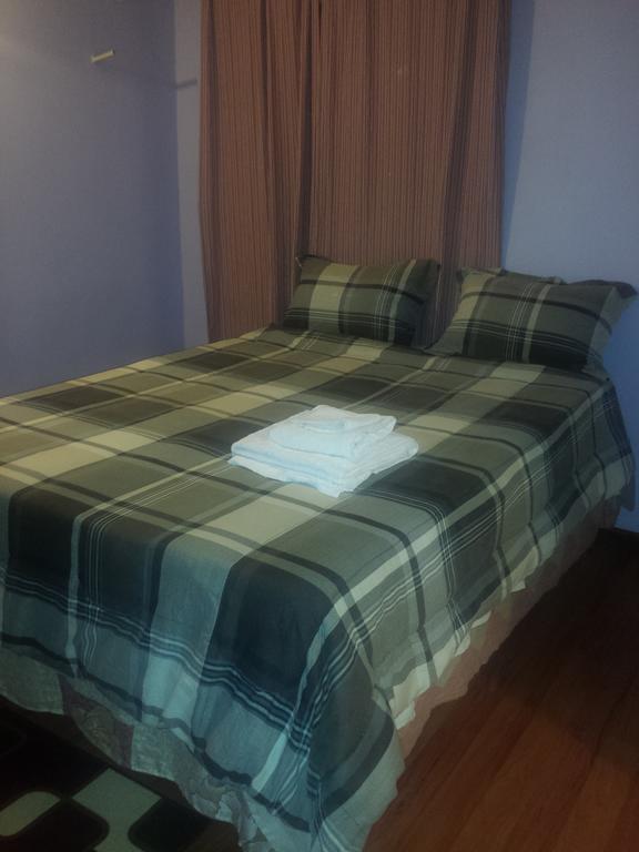 Impeccable Guest Rooms 2 Κίνγκστον Δωμάτιο φωτογραφία